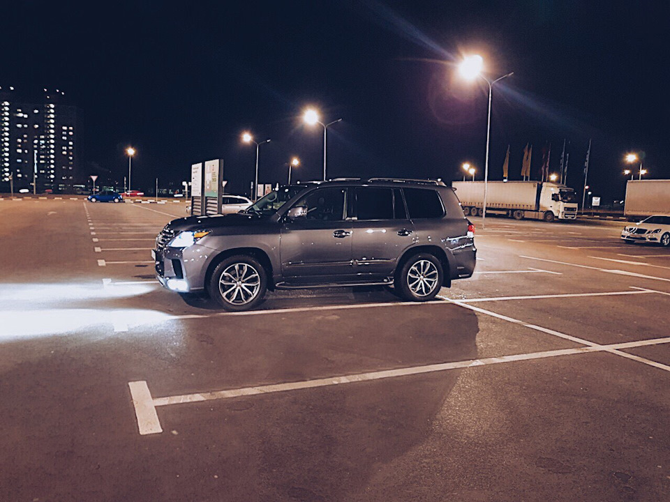 Фото в бортжурнале Lexus LX (URJ200/URJ201)