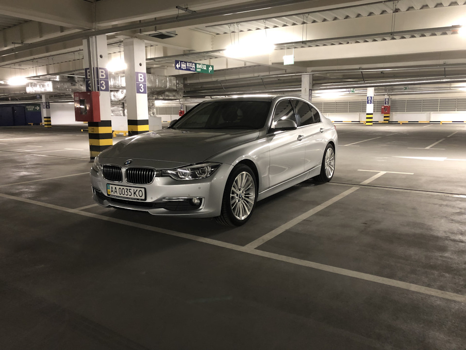 F30 vs E90. Дизель 2.0 vs бензин 3.0 — BMW 3 series (F30), 2 л, 2013 ...