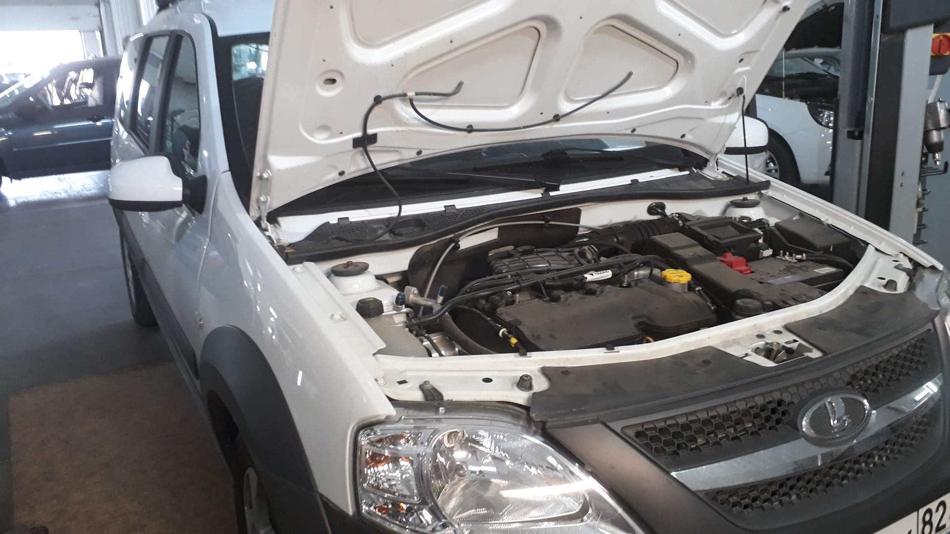 14 Внеплановая поездка На Сервис — Lada Largus Cross, 1,6 л, 2018 года ...