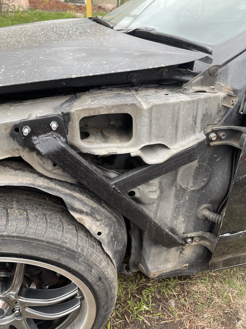Post №66. Мягкий кузов или распорки на морду — Toyota Mark II (90), 2,5 ...