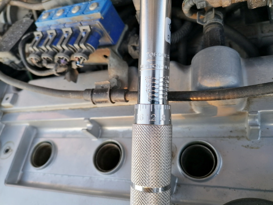 После использования динамоключа, обязательно его ослабляем и храним в теплом, сухом помещении, то есть дома. Тогда он прослужит вам долго. — Hyundai Accent (2G)