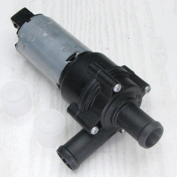 Подскажите как правильно подключить электро помпу?! — Opel Omega A, 2 л ...