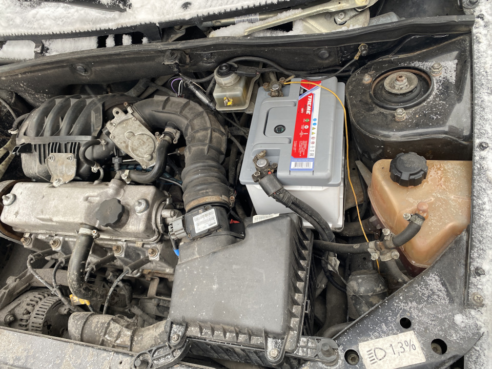 Аккумулятор! — Lada Калина Хэтчбек (1G), 1,5 л, 2012 года | просто так ...