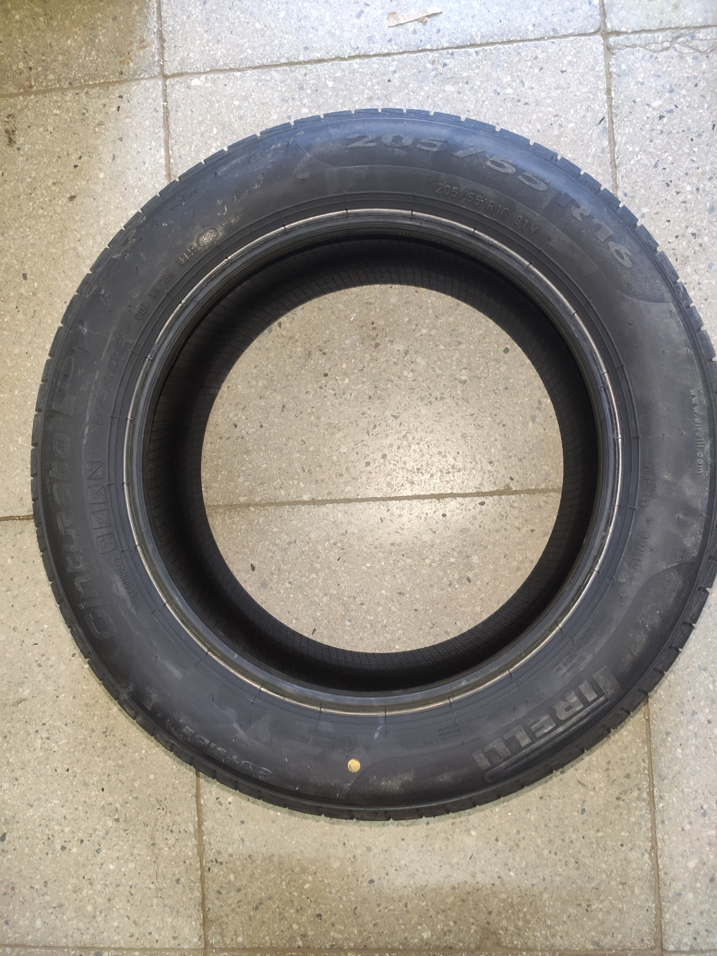 Летняя резина Pirelli Cinturato P1 Verde 205/55 R16 — Volkswagen Passat ...