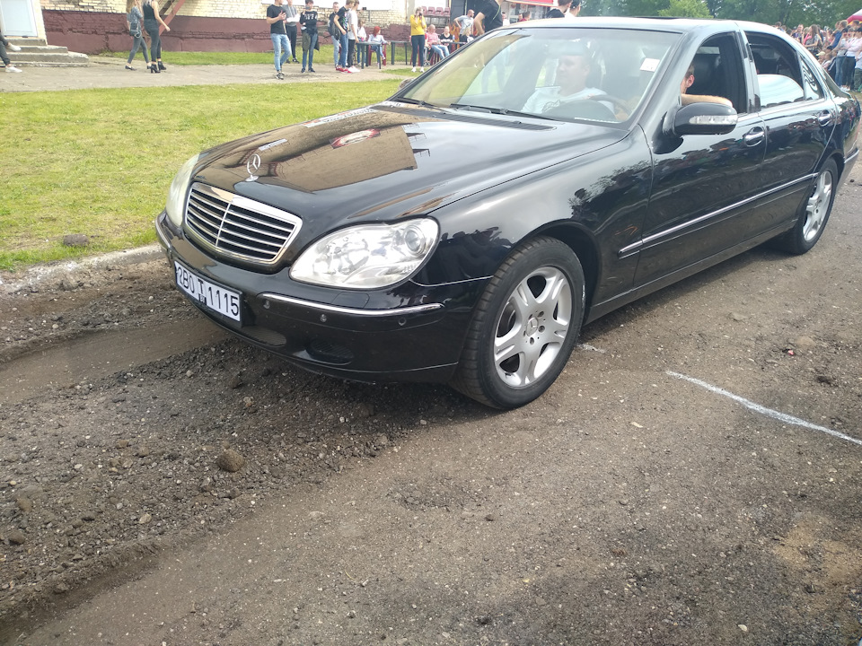 Фото в бортжурнале Mercedes-Benz E-Class Estate (S124)