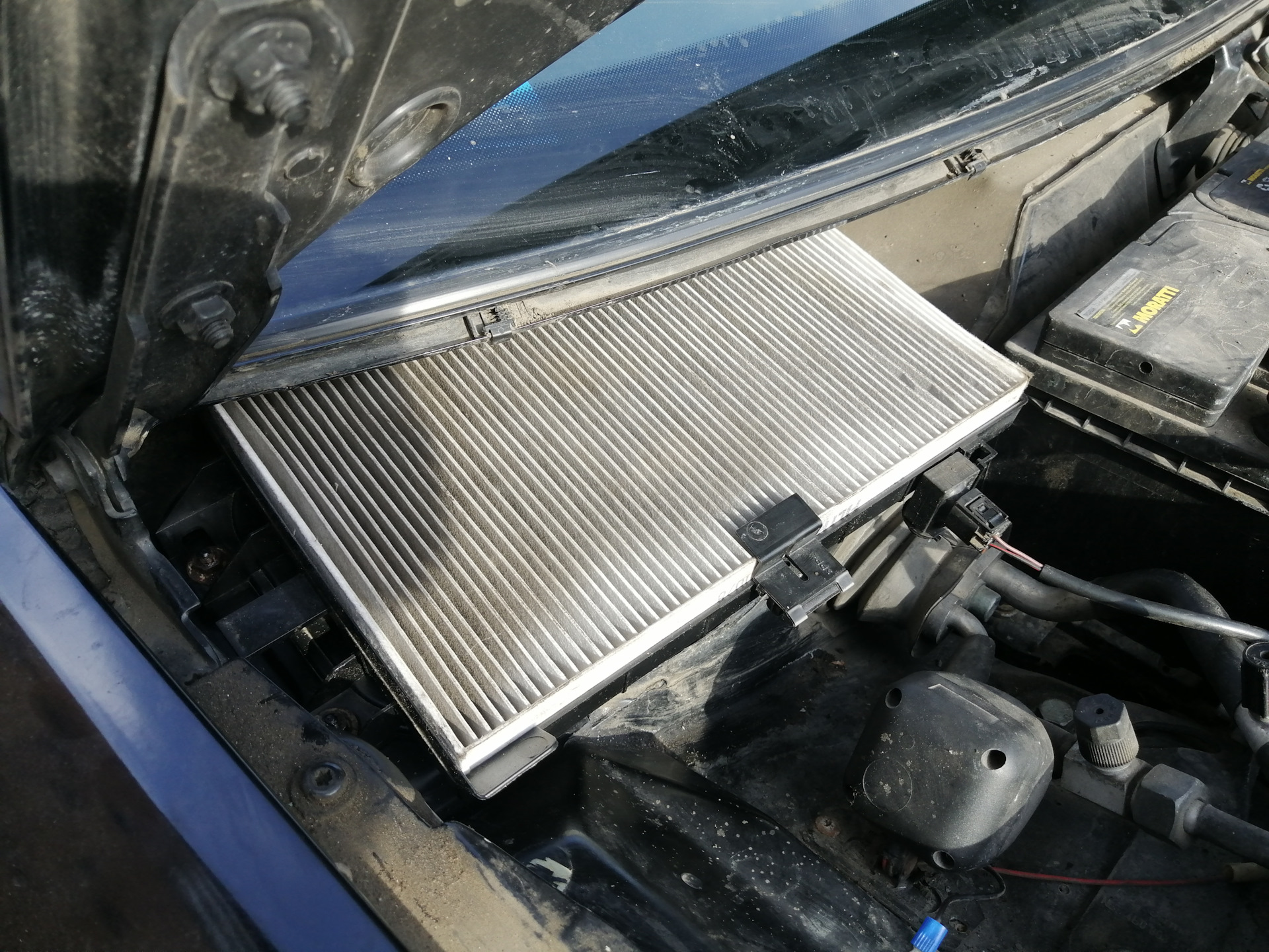 01592 датчик загрязнения воздуха g238 — Audi A6 (C5), 2,5 л, 2002 года ...