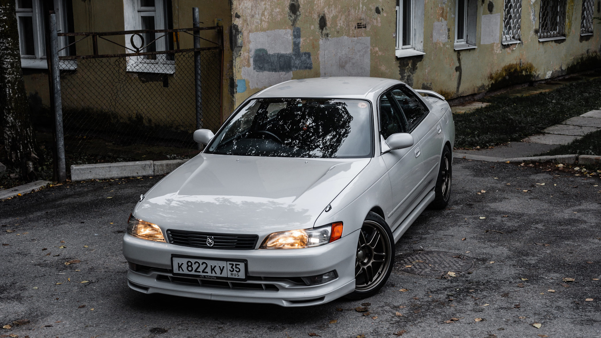 Toyota Mark II (90) 2.5 бензиновый 1996 | 