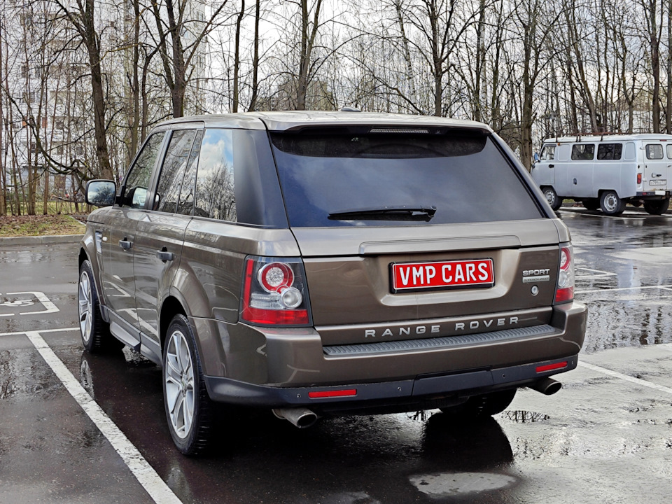 Владелец range rover
