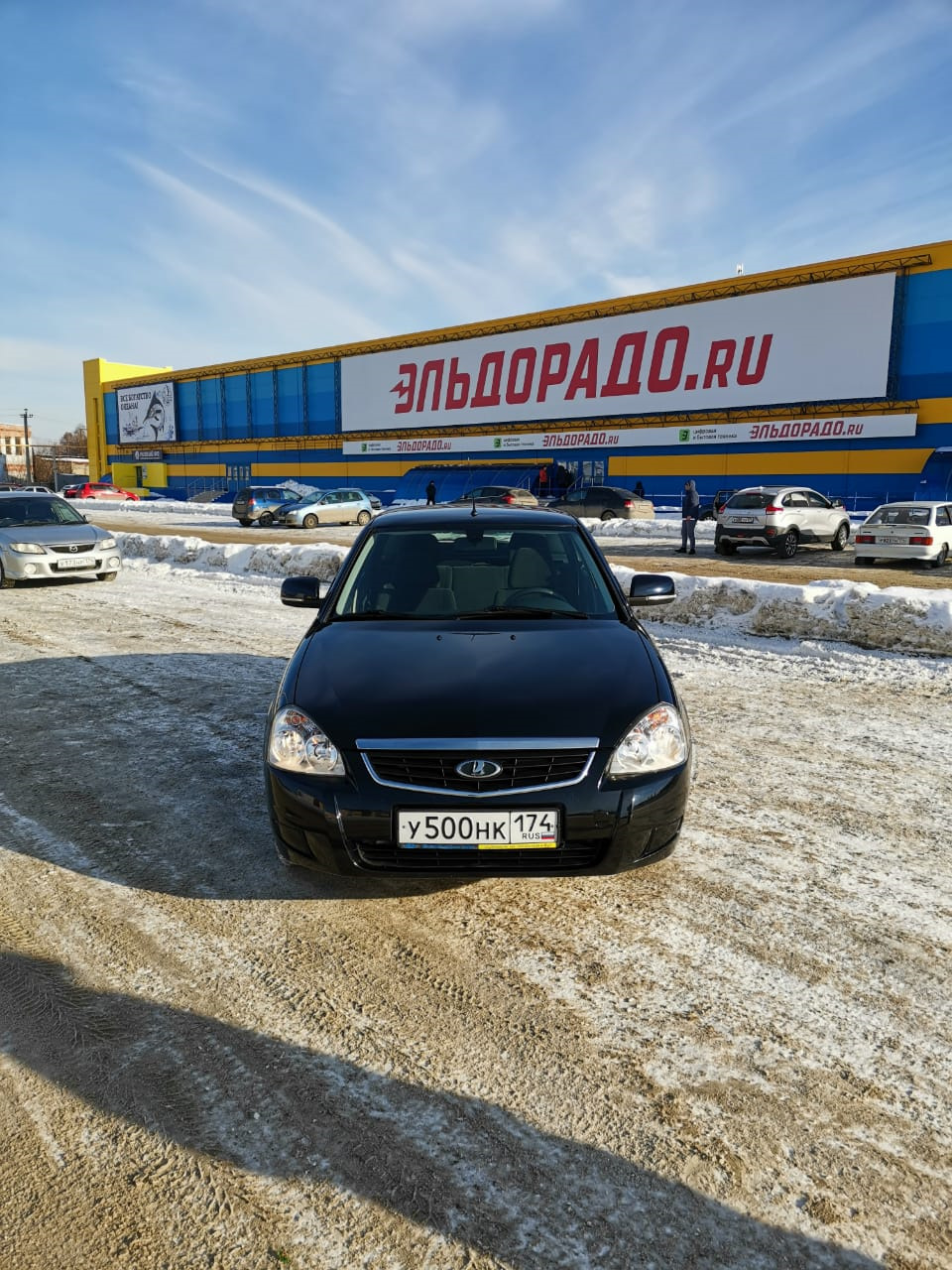 Нужен авто. Экватор машина нужна.