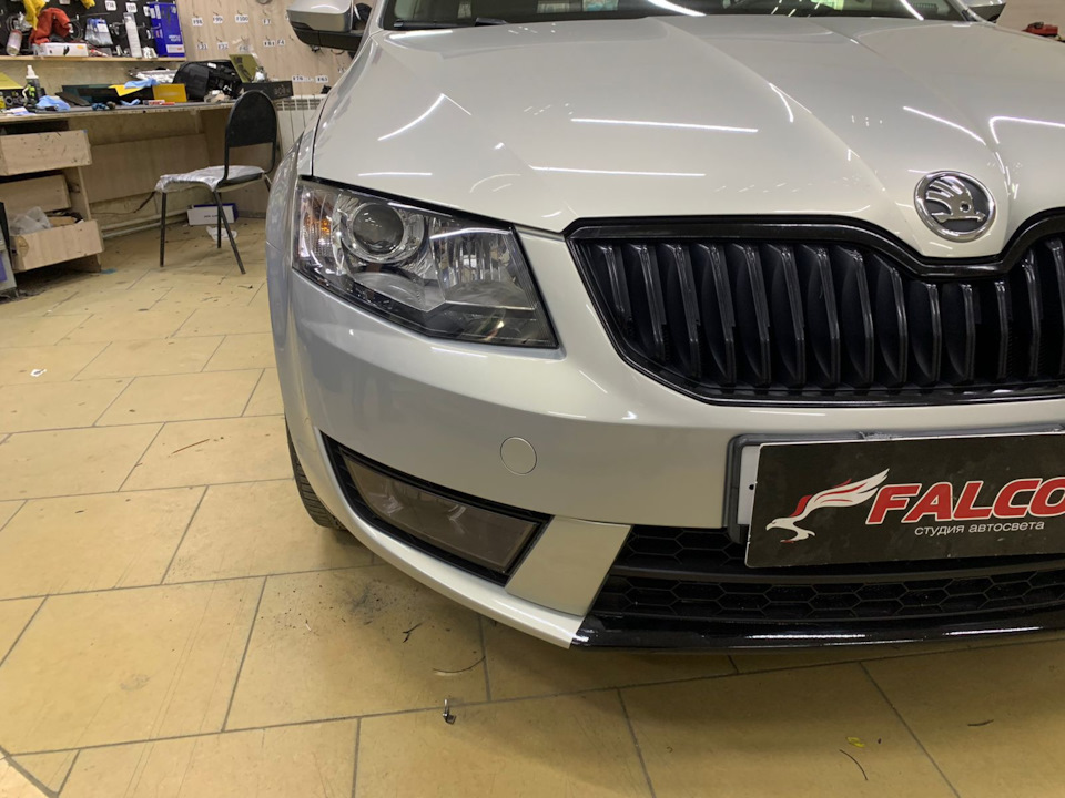 Да будет свет. Установка Bi-Led iPHCAR i8 Pro — Skoda Octavia A7 Mk3, 1 ...