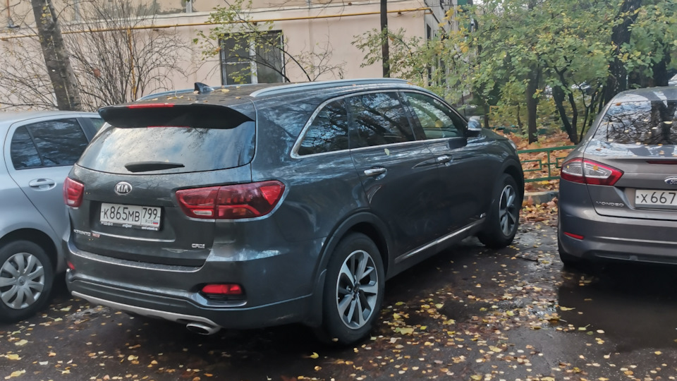 KIA Sorento Серая Акула