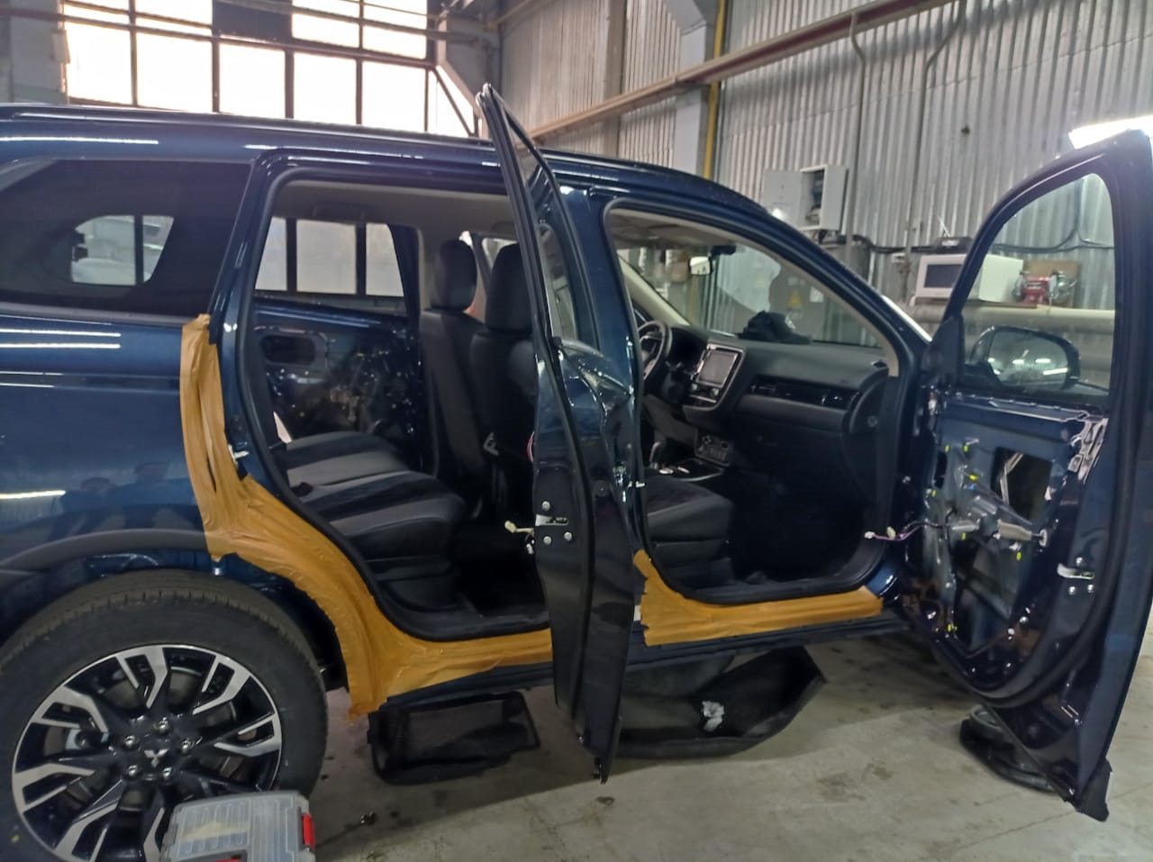 прозрачный антикор для кузова. клубный антикор. клубный антикор. автосервис, автотехцентр автосервис. авторазбор митсубиси паджеро спорт 2.