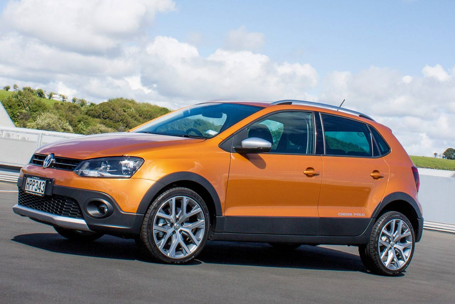 На Volkswagen Cross Polo 4