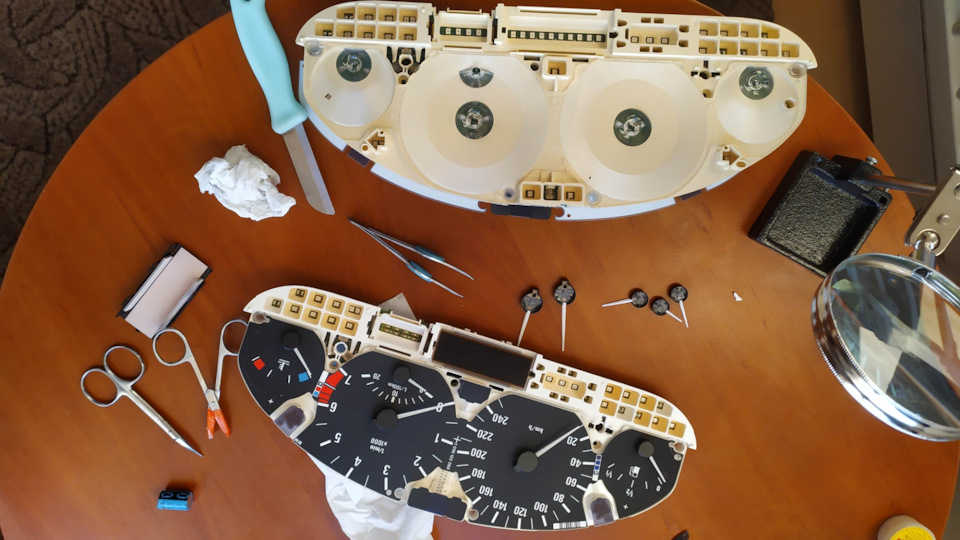 Неисправность пенели приборов.Снятие стрелок приборки!не проблема ...