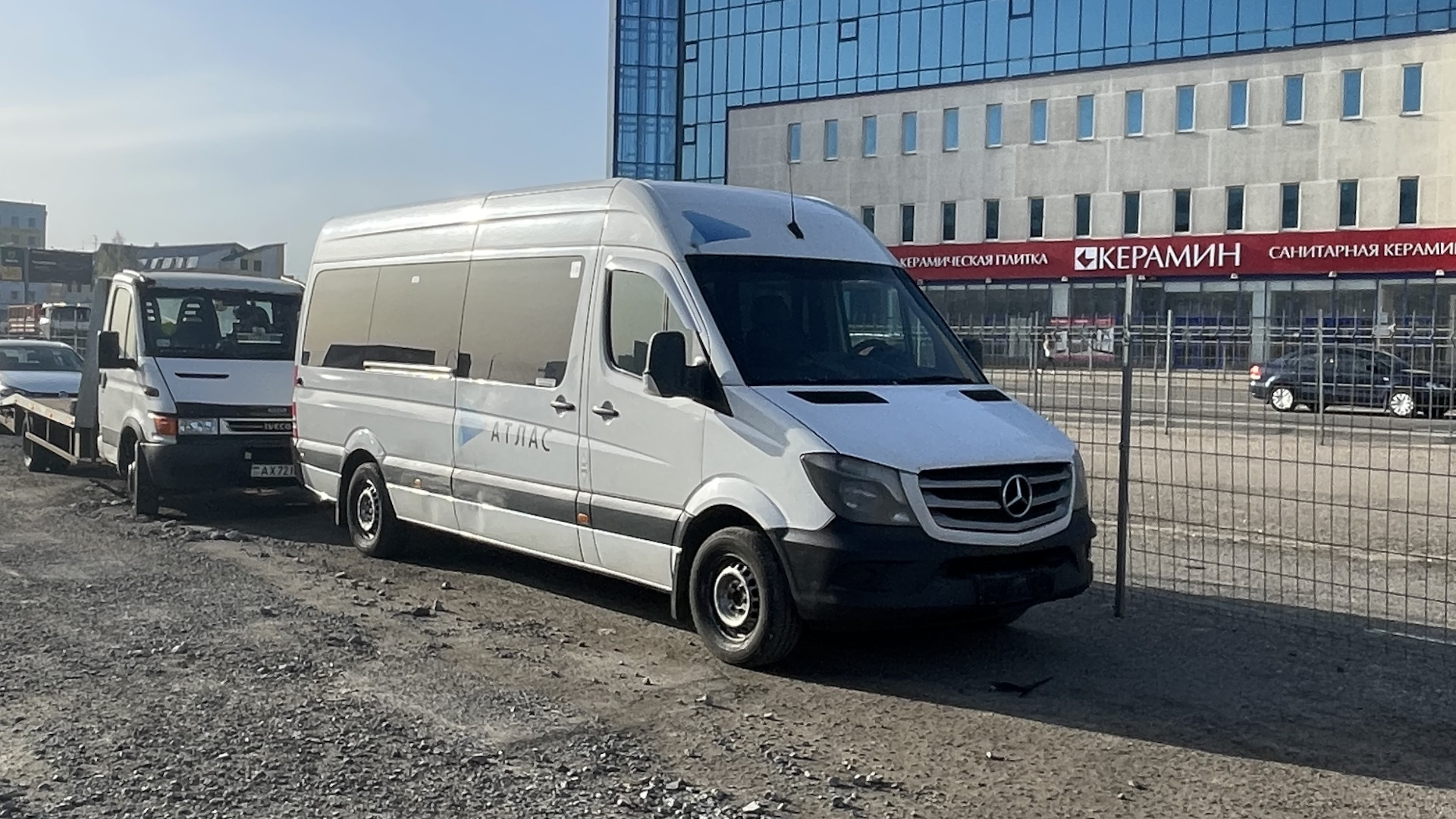 Mercedes-Benz Sprinter (2G) 2.2 дизельный 2017 | Акула на DRIVE2