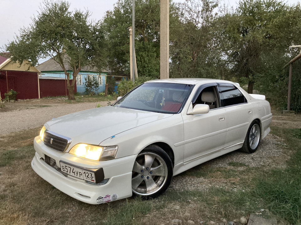 Soft99 The King of Gloss для светлых оттенков кузова полироль ...