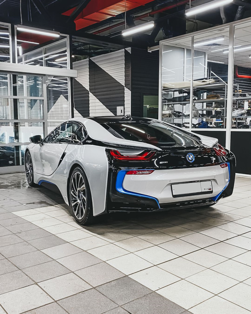 Оклейка кузова BMW i8 виниловой пленкой — Grand Design на DRIVE2