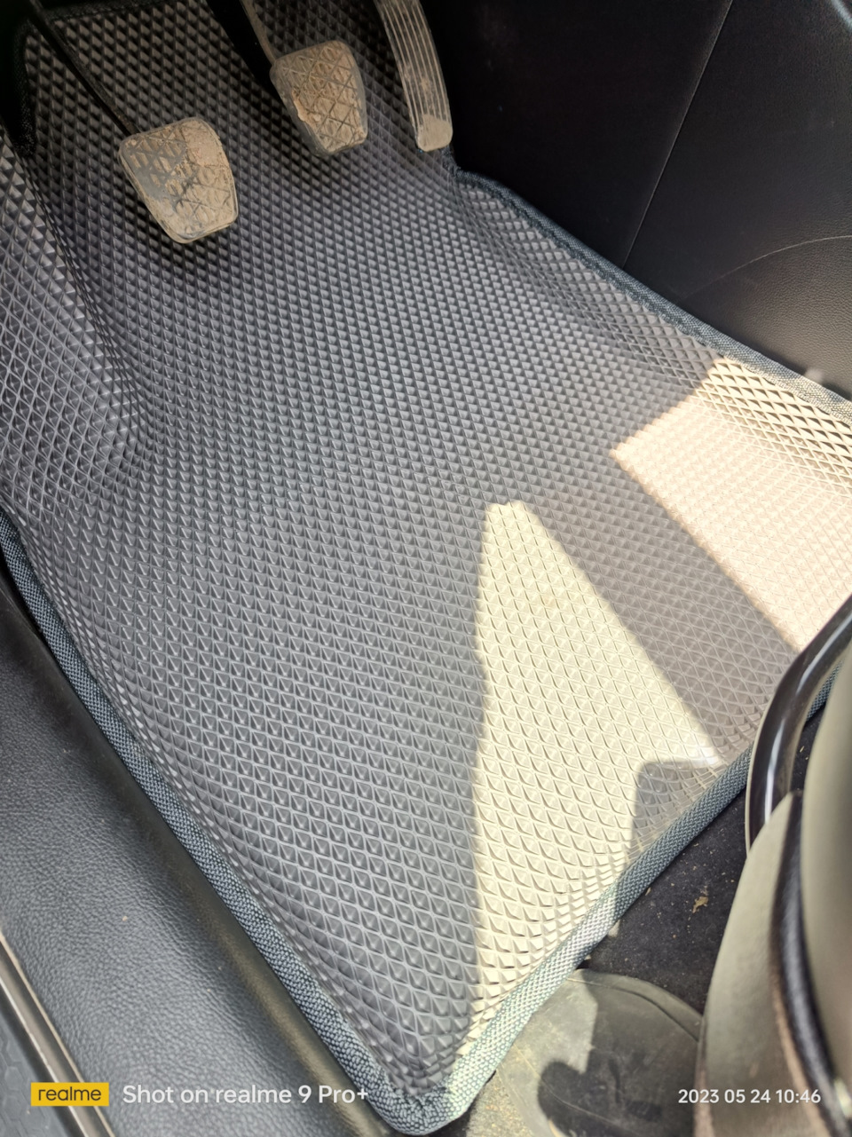 ЭВА коврики — SsangYong Actyon (2G), 2 л, 2013 года | аксессуары | DRIVE2