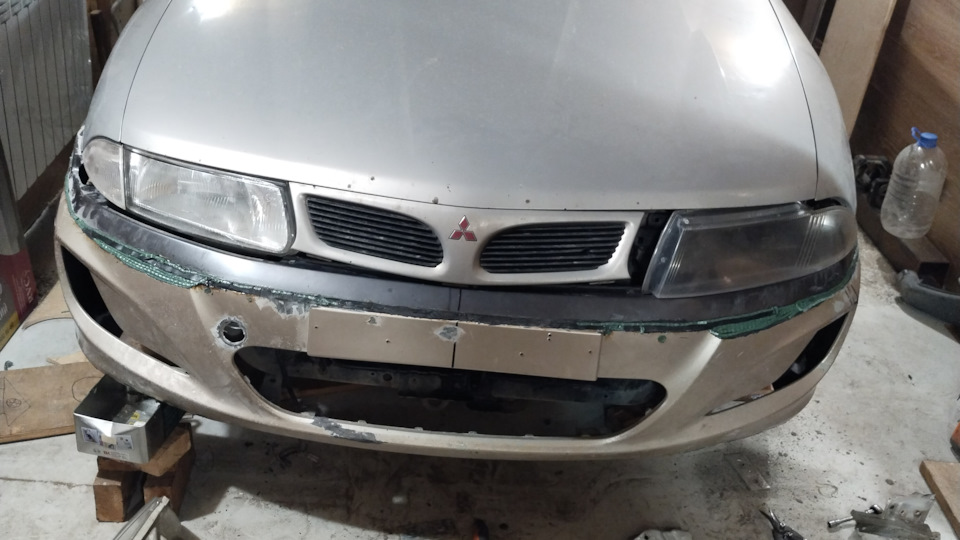 Mitsubishi Carisma Immortal