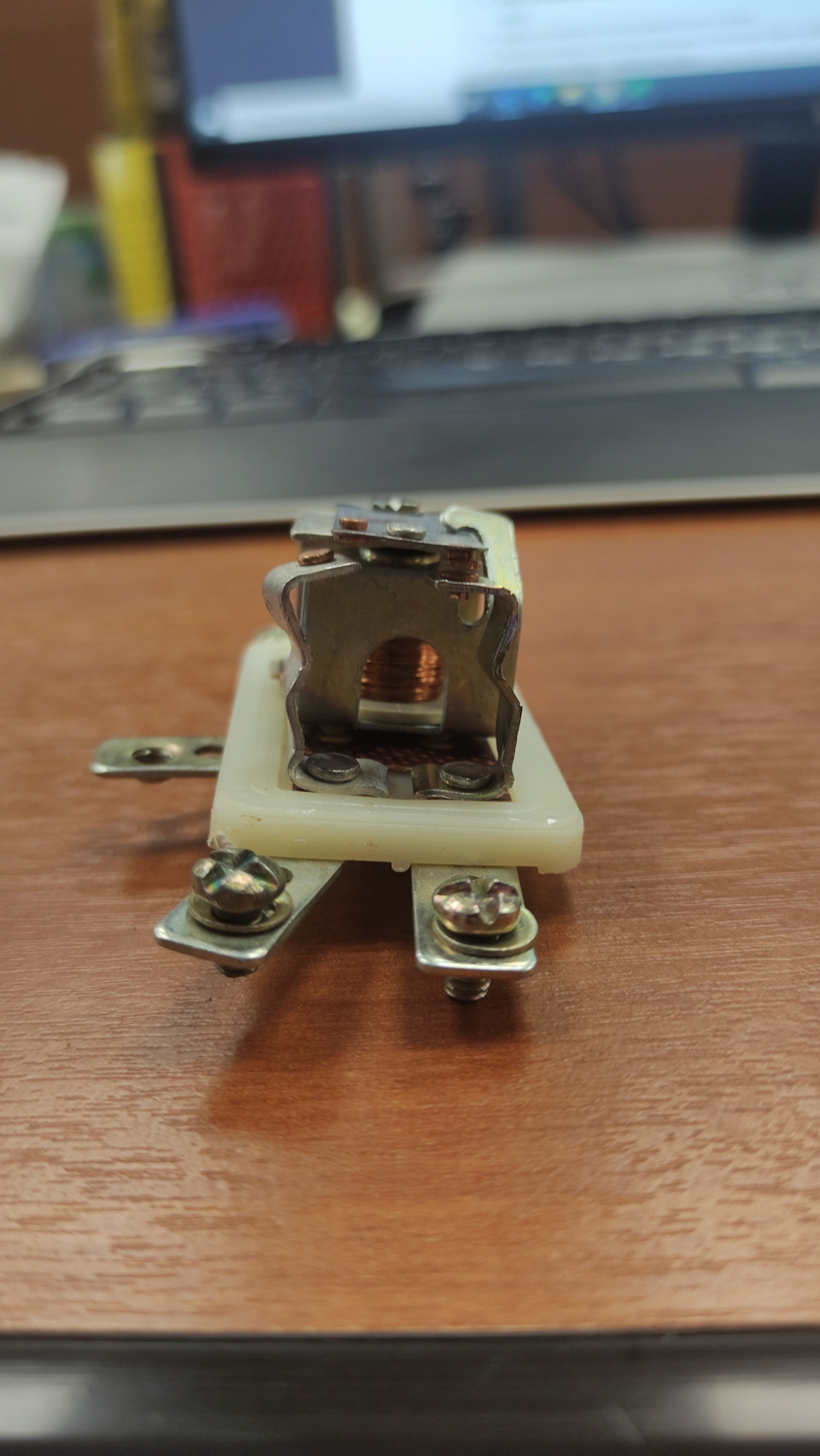 Большой пых и замена реле стартера — УАЗ 469, 2,4 л, 1978 года | своими ...