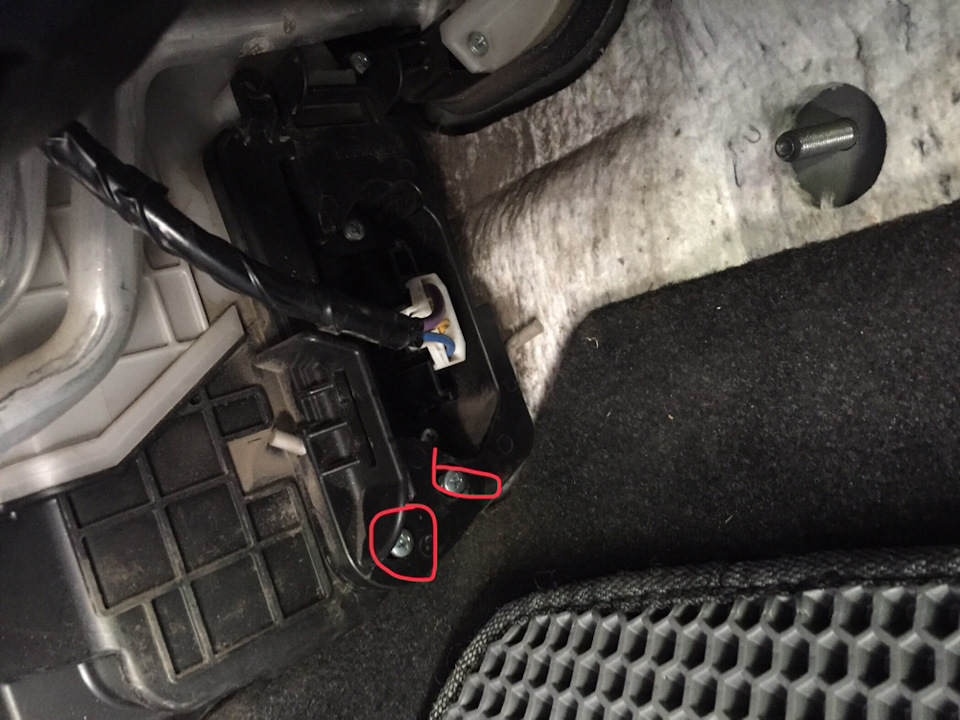 Фото в бортжурнале Mazda 3 (2G) BL