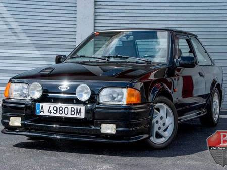 Передние фары Ford Escort 7 angel eyes black