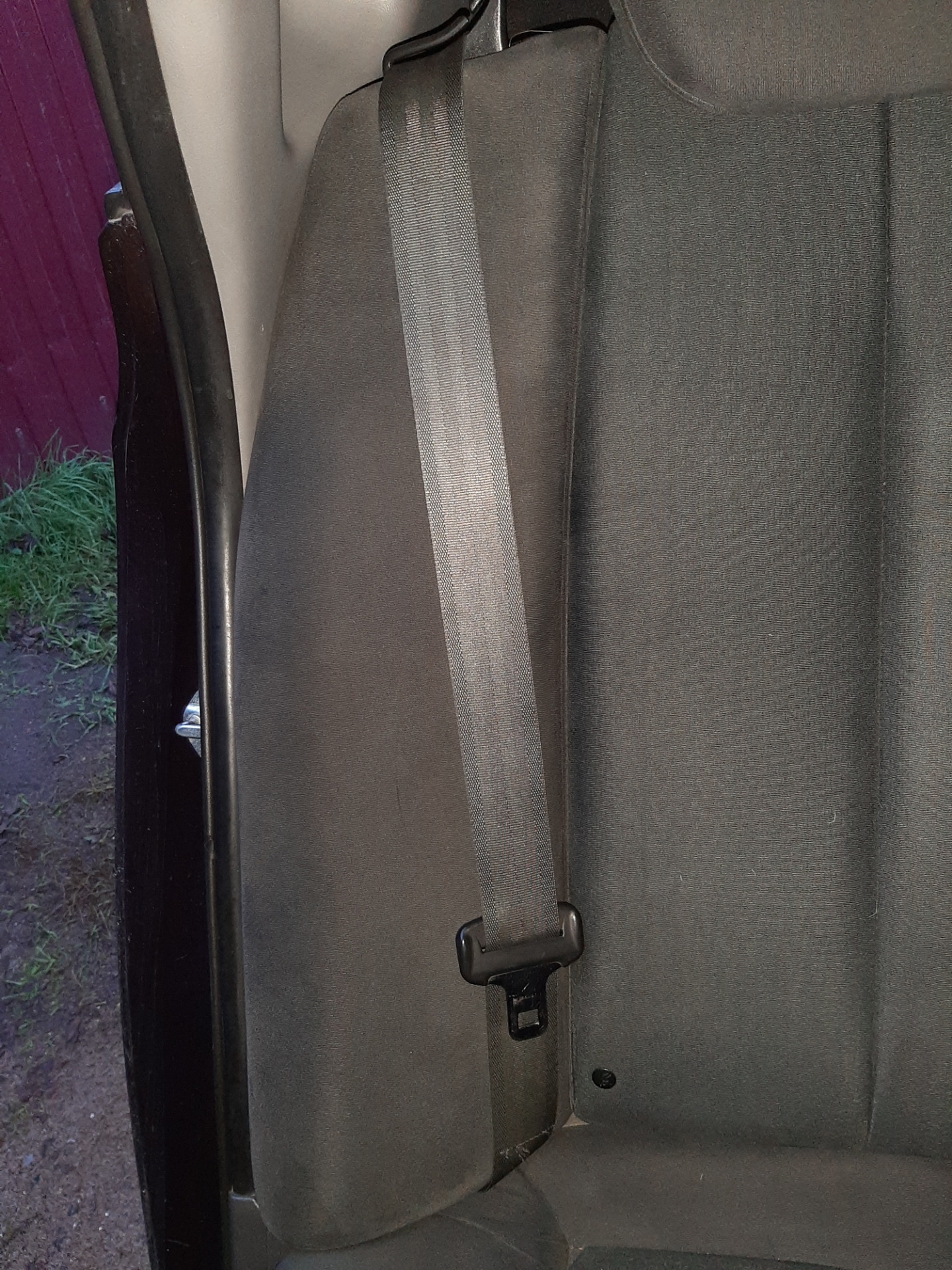 Сверчок в салоне — Hyundai Elantra (4G), 1,6 л., 2008 года | своими ...