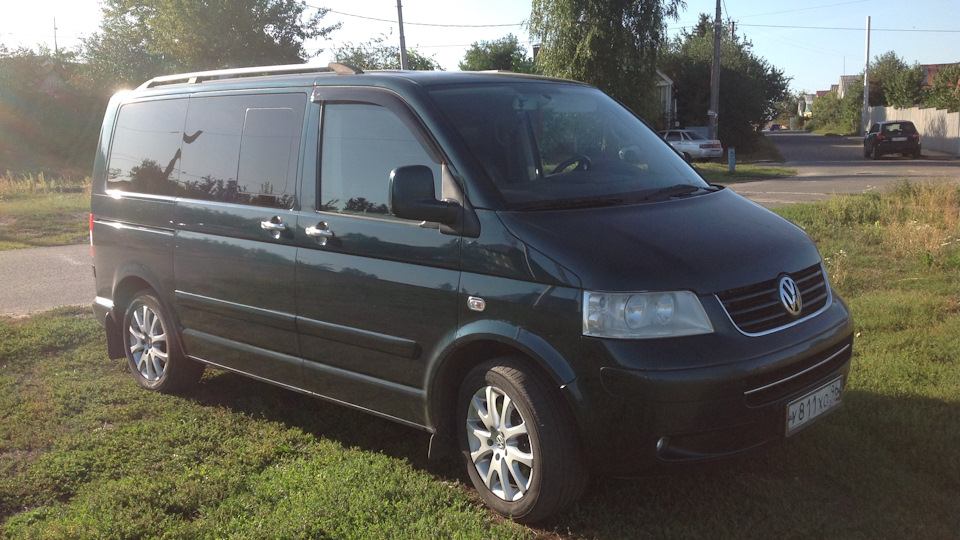 Volkswagen Multivan 3.2 газ-бензин