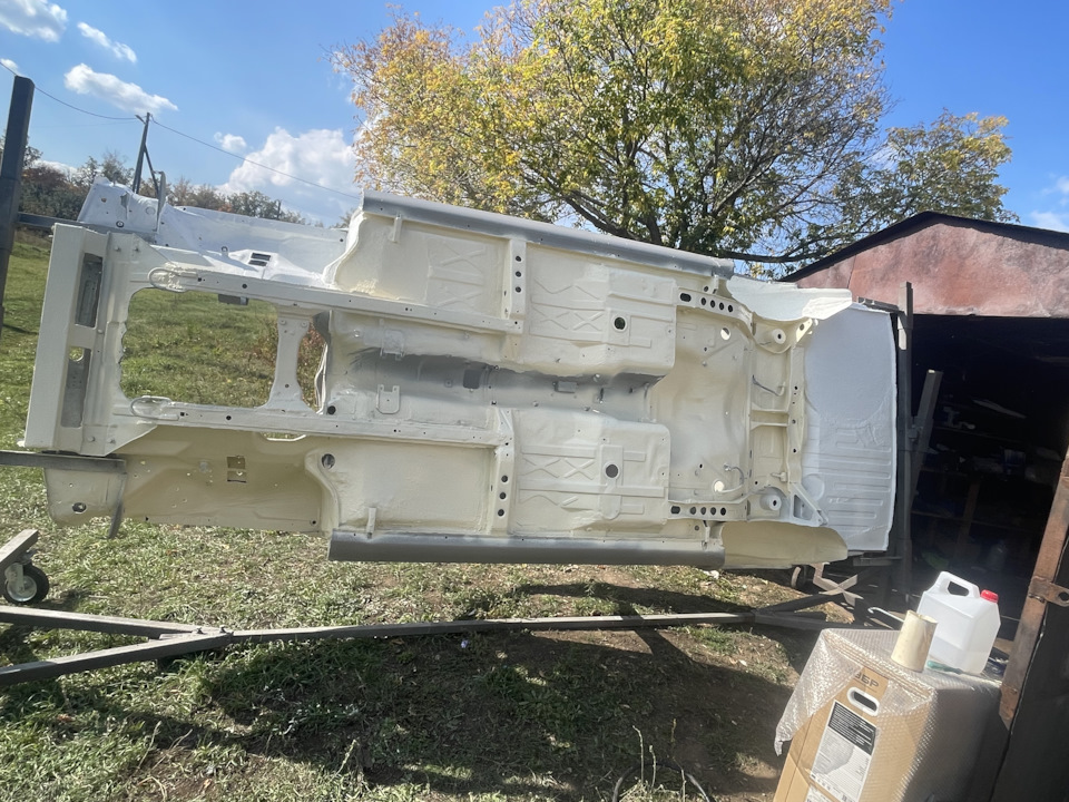 Обработка днище — Alfa Romeo 75, 2,5 л, 1987 года | кузовной ремонт ...