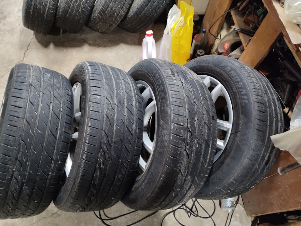Шины летние Landsail 255/55 R18, литые диски VAG 8Jx18 ET57 5x130 на ...