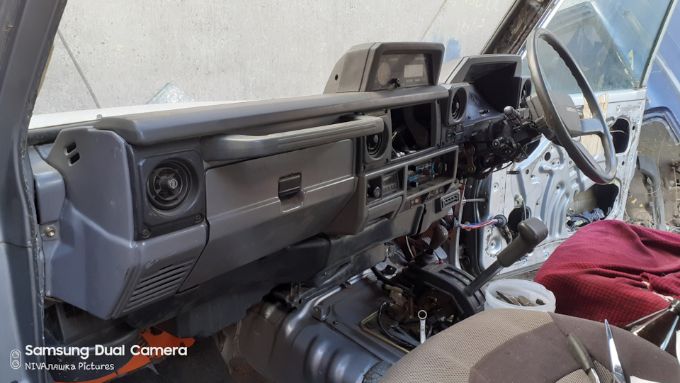 Фото в бортжурнале Toyota Land Cruiser Prado 70-series