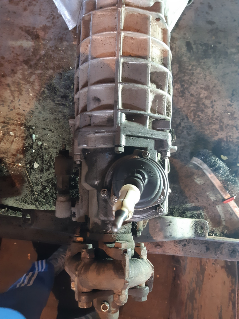 2. Доработка кпп, убрал нажатие при включении задней скорости — Lada ...