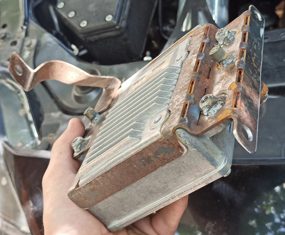 Самодельное крепление ЭБУ рулевой рейки. — Mazda RX-8, 2 л, 2006 года ...