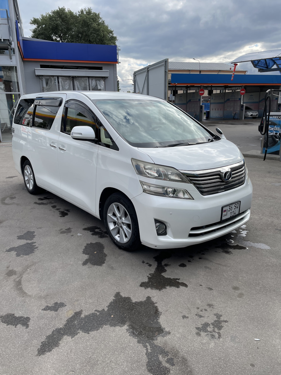 Продал Велик — Toyota Vellfire (1G), 2,4 л, 2008 года | продажа машины |  DRIVE2