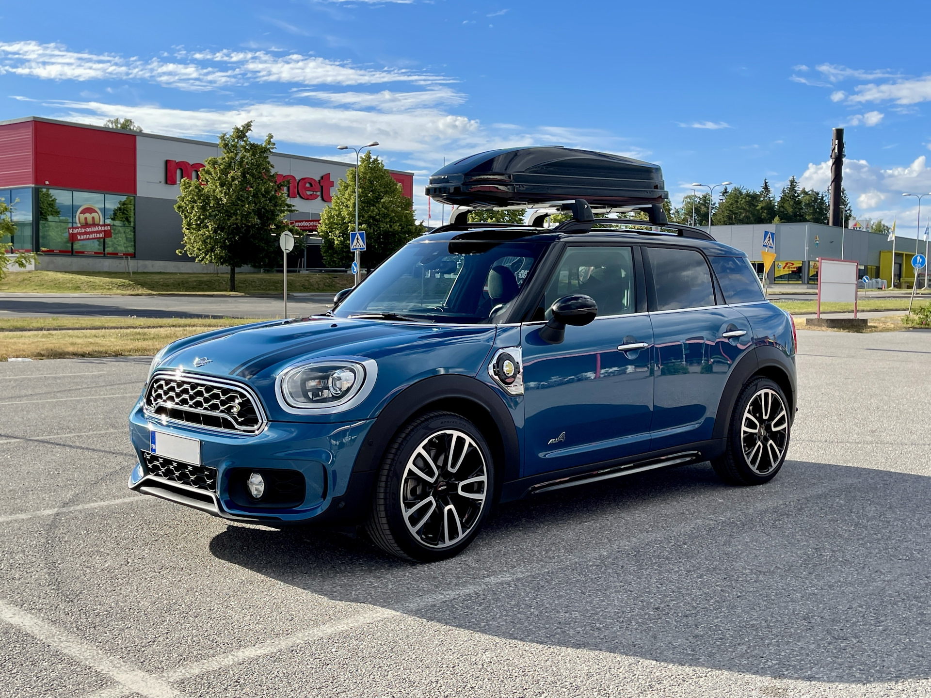 Багажник на крышу — MINI Countryman (2G), 1,5 л, 2018 года | аксессуары |  DRIVE2