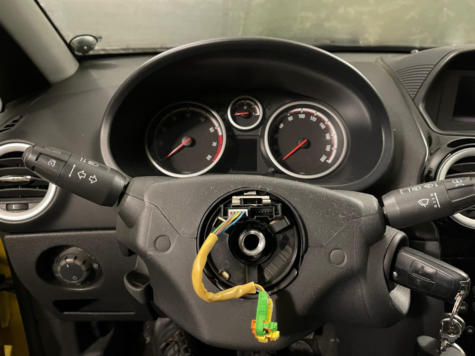 Перешив руля. - Opel Corsa D, 1,4 л, 2009 года стайлинг DRIVE2