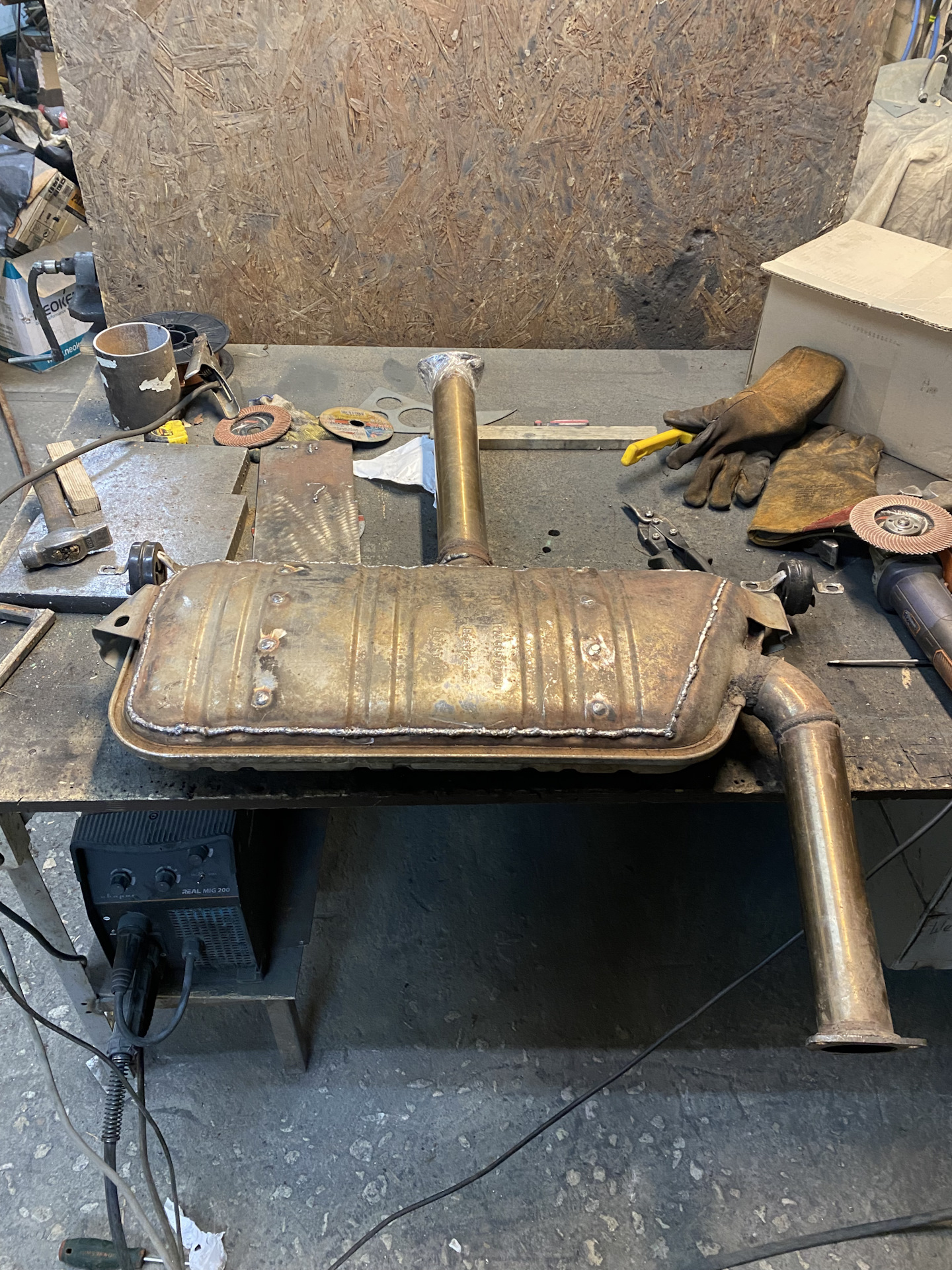 Звон в глушителе решение найдено — Audi A6 (C5), 2,4 л, 1999 года ...