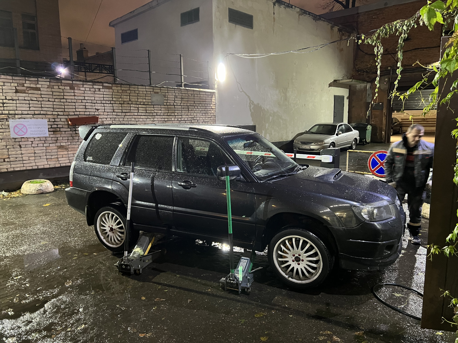 Сезонная переобувка / C Triangle на Triangle — Subaru Forester (SG), 2,5 л,  2007 года | шины | DRIVE2