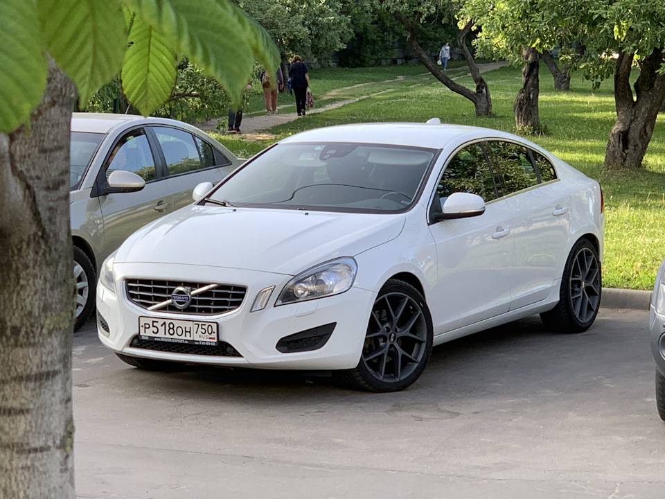 60 2. Volvo s60 2012. Вольво s60 2012. Volvo s60 II 2012. Вольво s60 2012 белая.