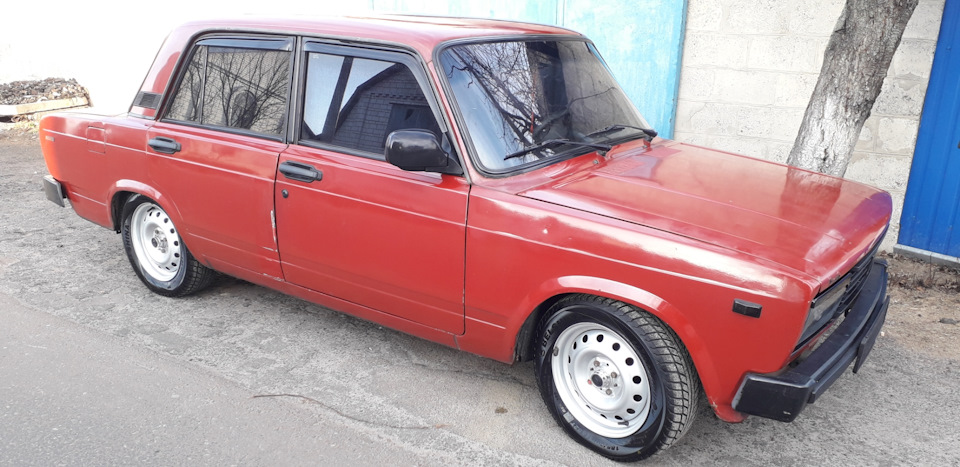 Штампы р14 в Черный — LADA 21053, 1,5 л., 1994 года | колёсные диски ...