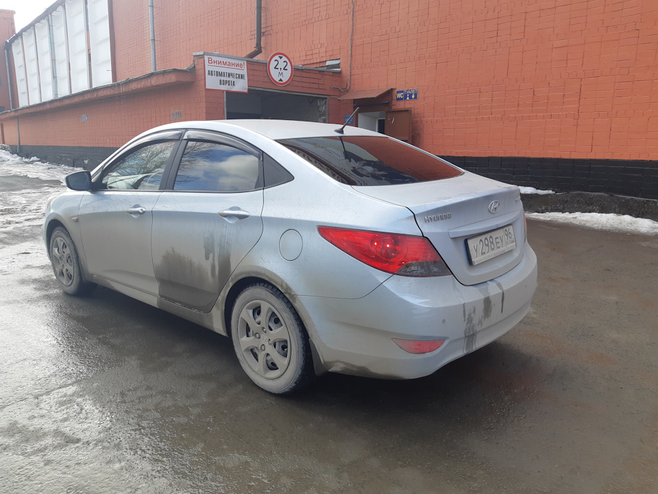 Тонировка и ветровики. — Hyundai Solaris, 1,4 л, 2012 года | тюнинг ...