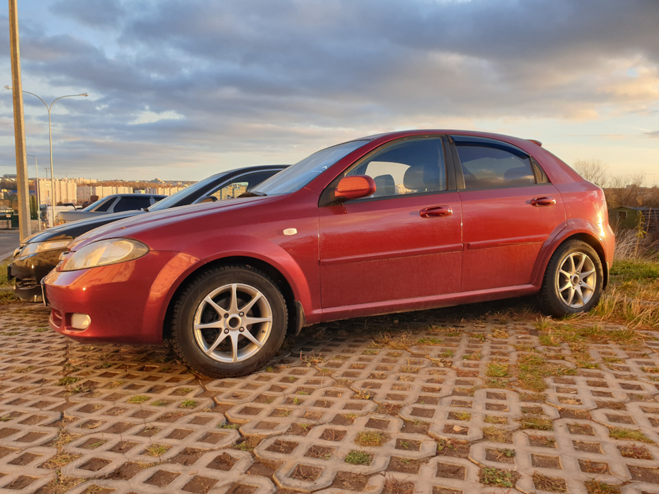 Chevrolet Lacetti 5d 1 4