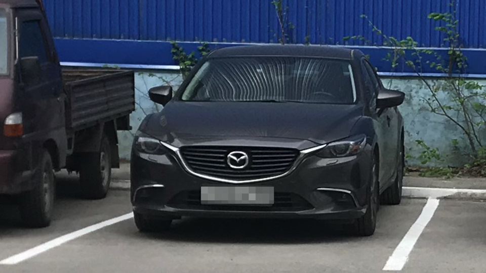 Mazda 6