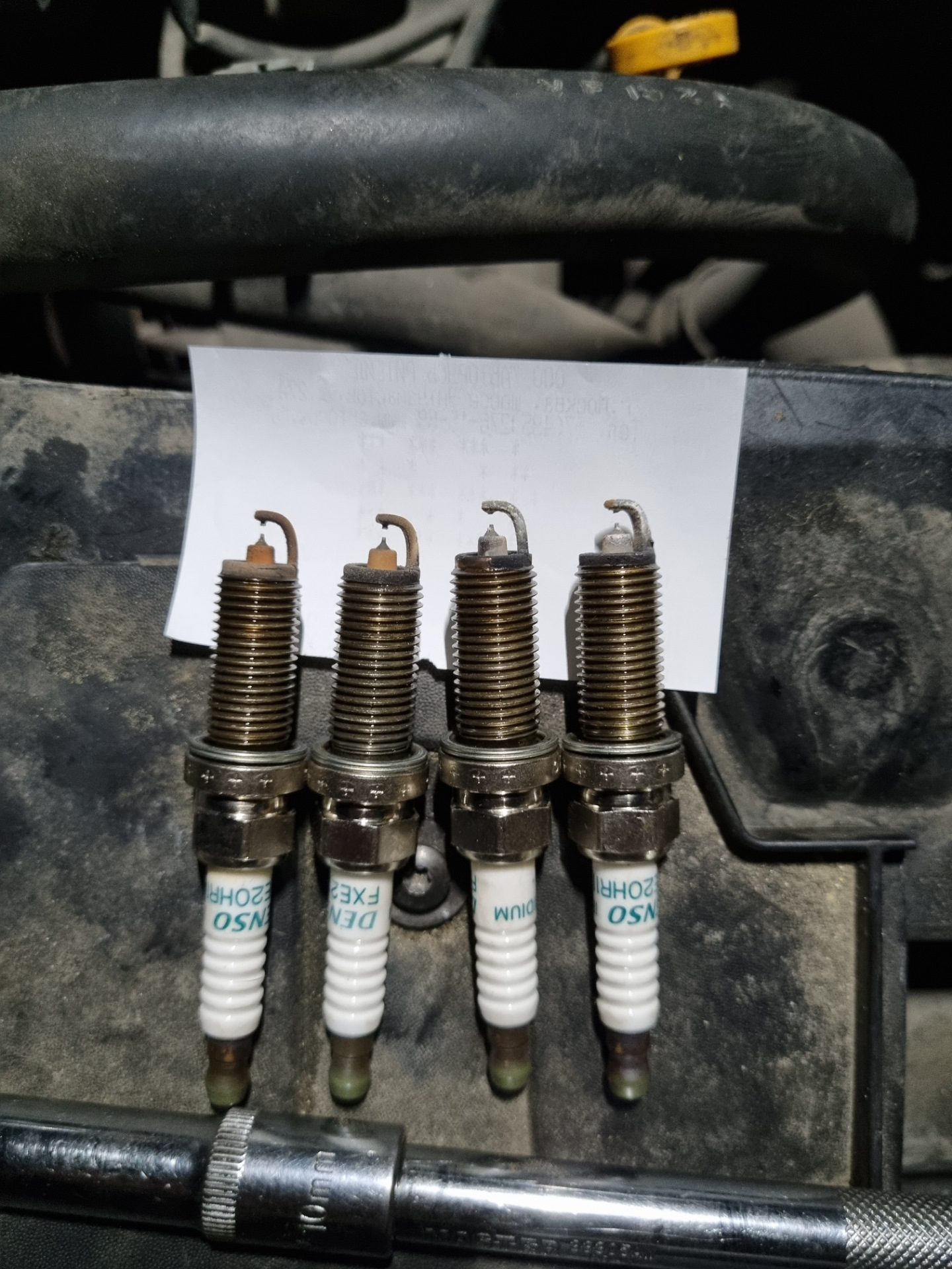 Внезапная смерть свечей зажигания. — Renault Fluence, 1,6 л, 2014 года ...