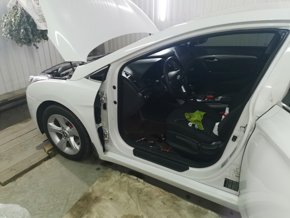 Замена дверной петли. #Hyundai_i40 — Hyundai i40, 2 л, 2013 года ...