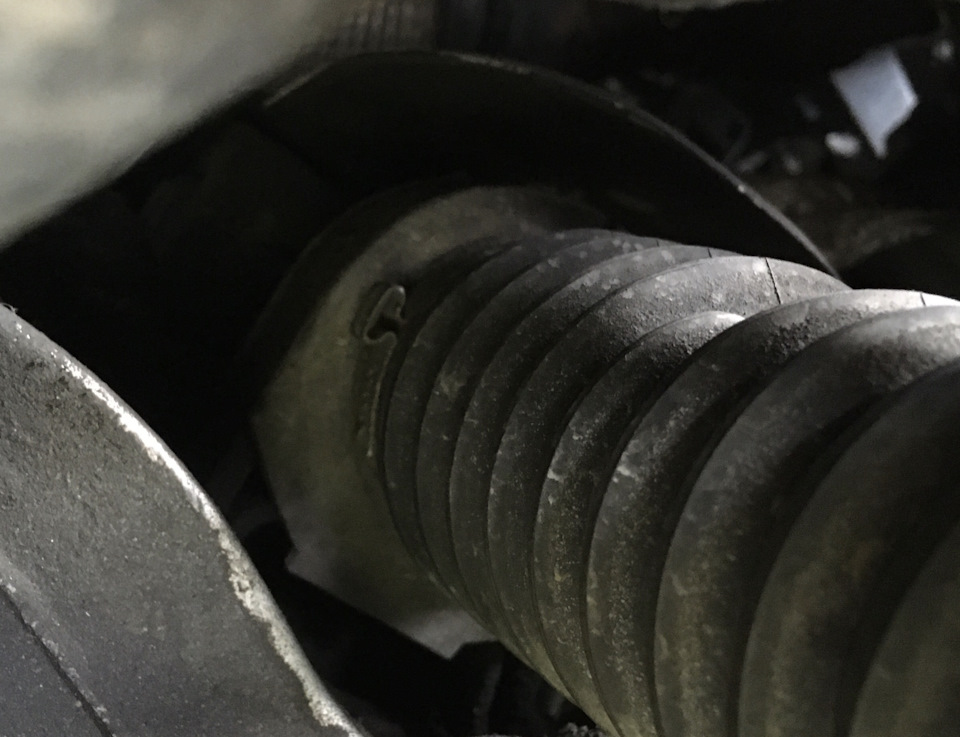 Замена рулевой тяги (без ямы) — Skoda Octavia A5 Mk2, 1,8 л, 2010 года ...