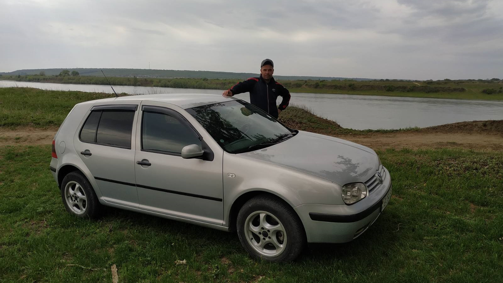 Volkswagen Golf Mk4 1.9 дизельный 2000 | на DRIVE2