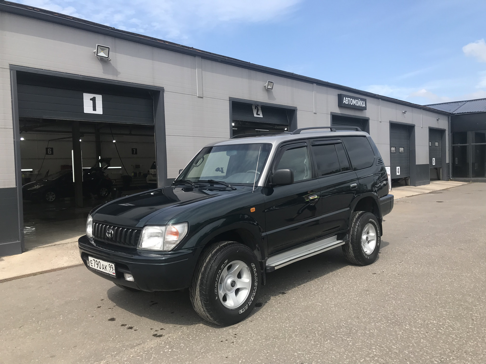 Поездка в Питер. Свист Ремней. Сон. — Toyota Land Cruiser Prado 90-series,  2,8 л, 1998 года | просто так | DRIVE2