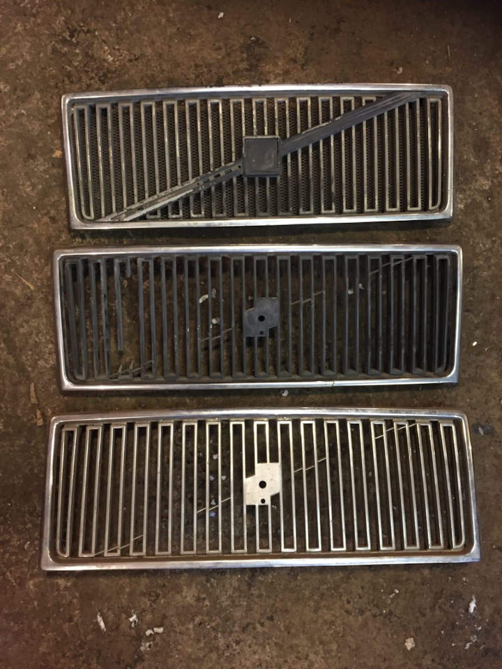 Решетка радиатора Volvo 240 740 940 на Volvo 244, Volvo 240, Volvo 760 ...
