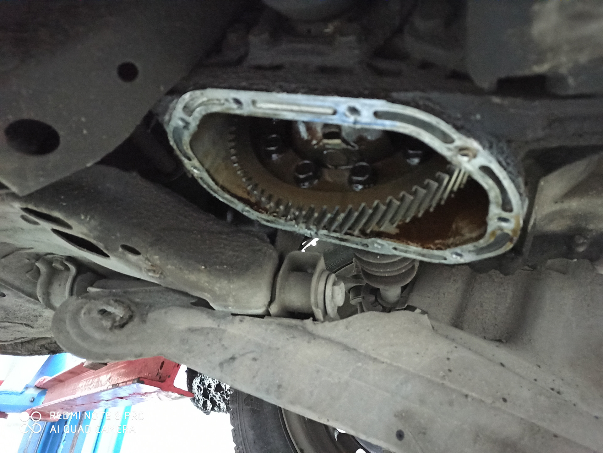 дэу нексия n100 поддон. Daewoo nexia масло кпп. Daewoo nexia замена масла. 6 16 клапанная. коробка передач daewoo nexia черное масло.